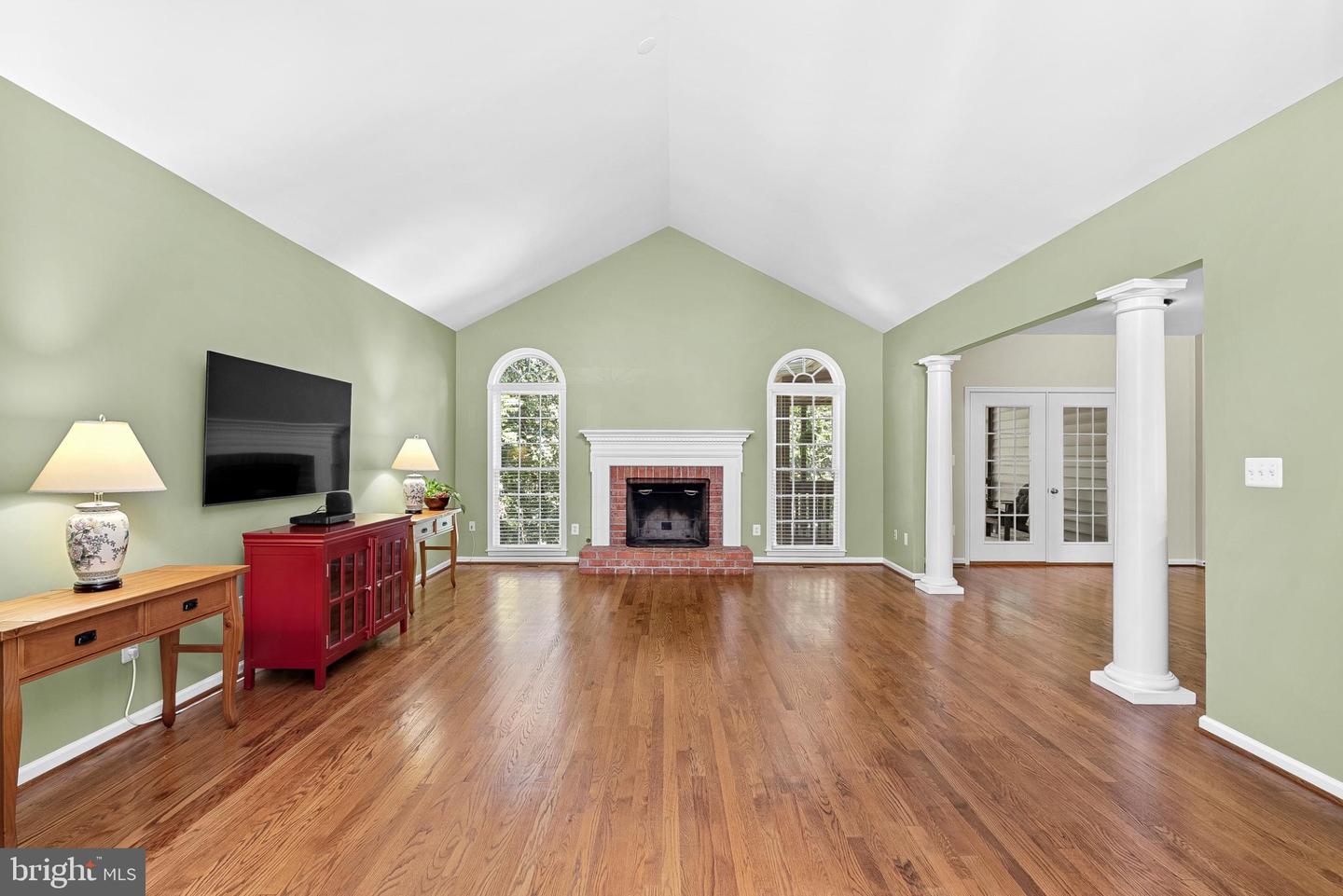 409 BOLINGBROOK CT, PURCELLVILLE, Virginia 20132, 5 Bedrooms Bedrooms, 16 Rooms Rooms,3 BathroomsBathrooms,Residential,For sale,409 BOLINGBROOK CT,VALO2105706 MLS # VALO2105706