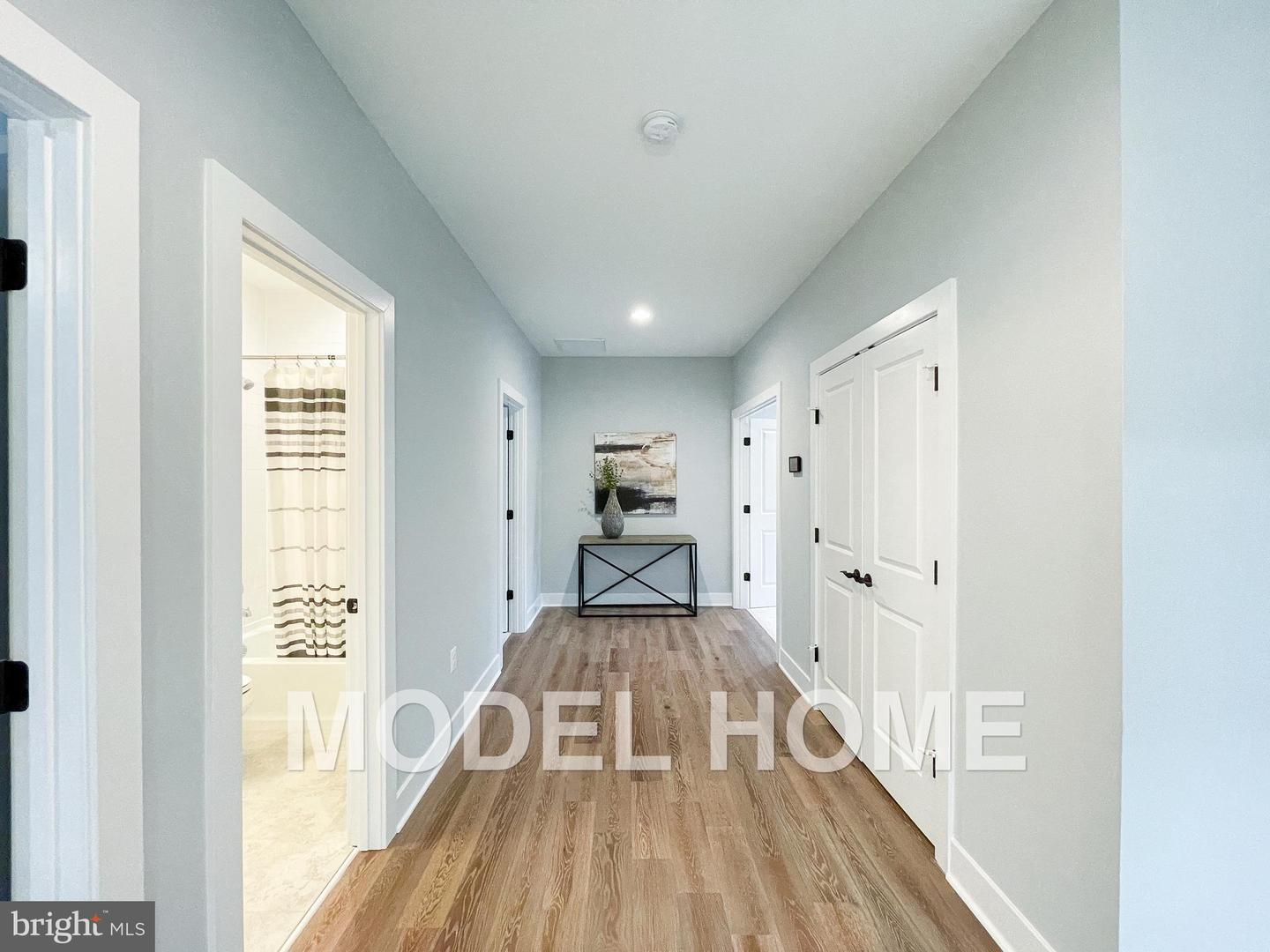 207 PATRICK ST SW, VIENNA, Virginia 22180, 6 Bedrooms Bedrooms, ,5 BathroomsBathrooms,Residential,For sale,207 PATRICK ST SW,VAFX2264142 MLS # VAFX2264142