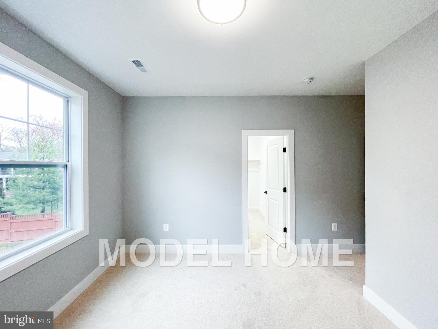 207 PATRICK ST SW, VIENNA, Virginia 22180, 6 Bedrooms Bedrooms, ,5 BathroomsBathrooms,Residential,For sale,207 PATRICK ST SW,VAFX2264142 MLS # VAFX2264142