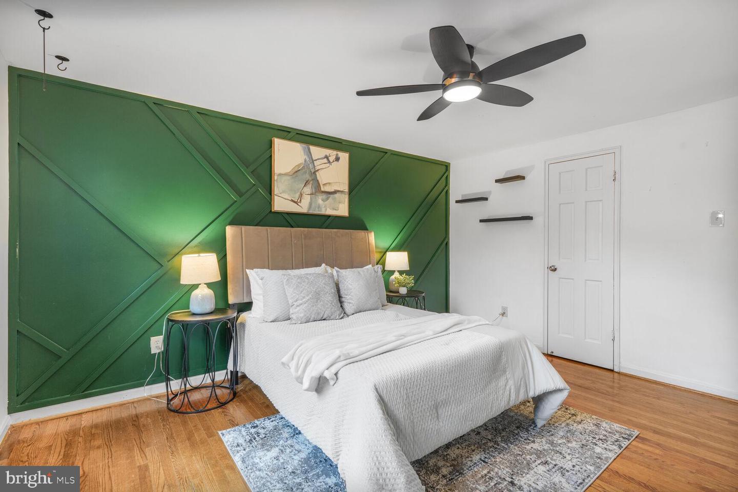2801-A 16TH RD S #2801A, ARLINGTON, Virginia 22204, 2 Bedrooms Bedrooms, ,1 BathroomBathrooms,Residential,For sale,2801-A 16TH RD S #2801A,VAAR2062934 MLS # VAAR2062934