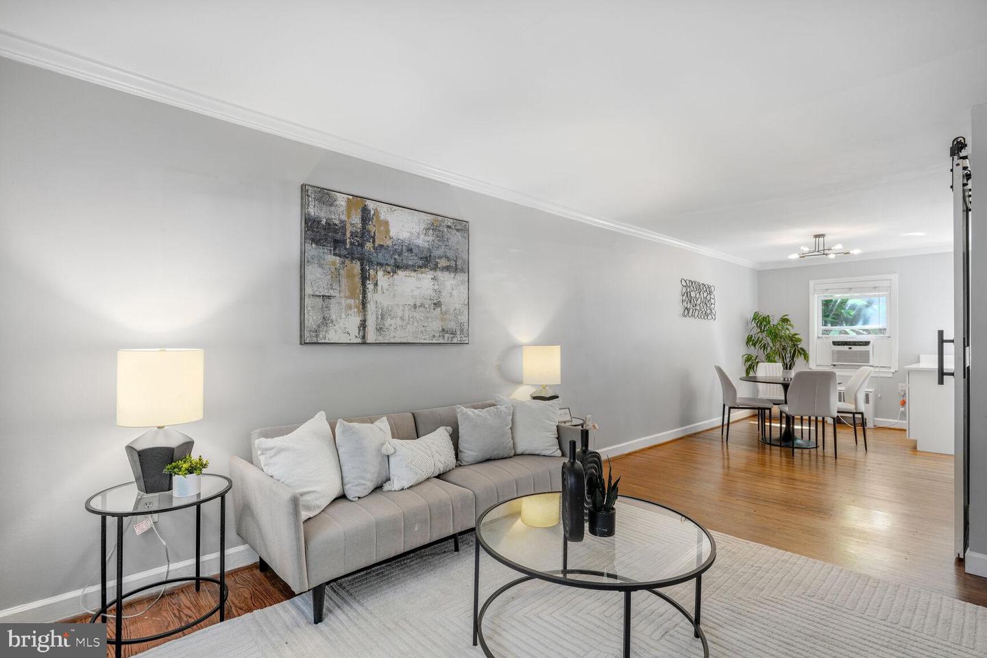 2801-A 16TH RD S #2801A, ARLINGTON, Virginia 22204, 2 Bedrooms Bedrooms, ,1 BathroomBathrooms,Residential,For sale,2801-A 16TH RD S #2801A,VAAR2062934 MLS # VAAR2062934