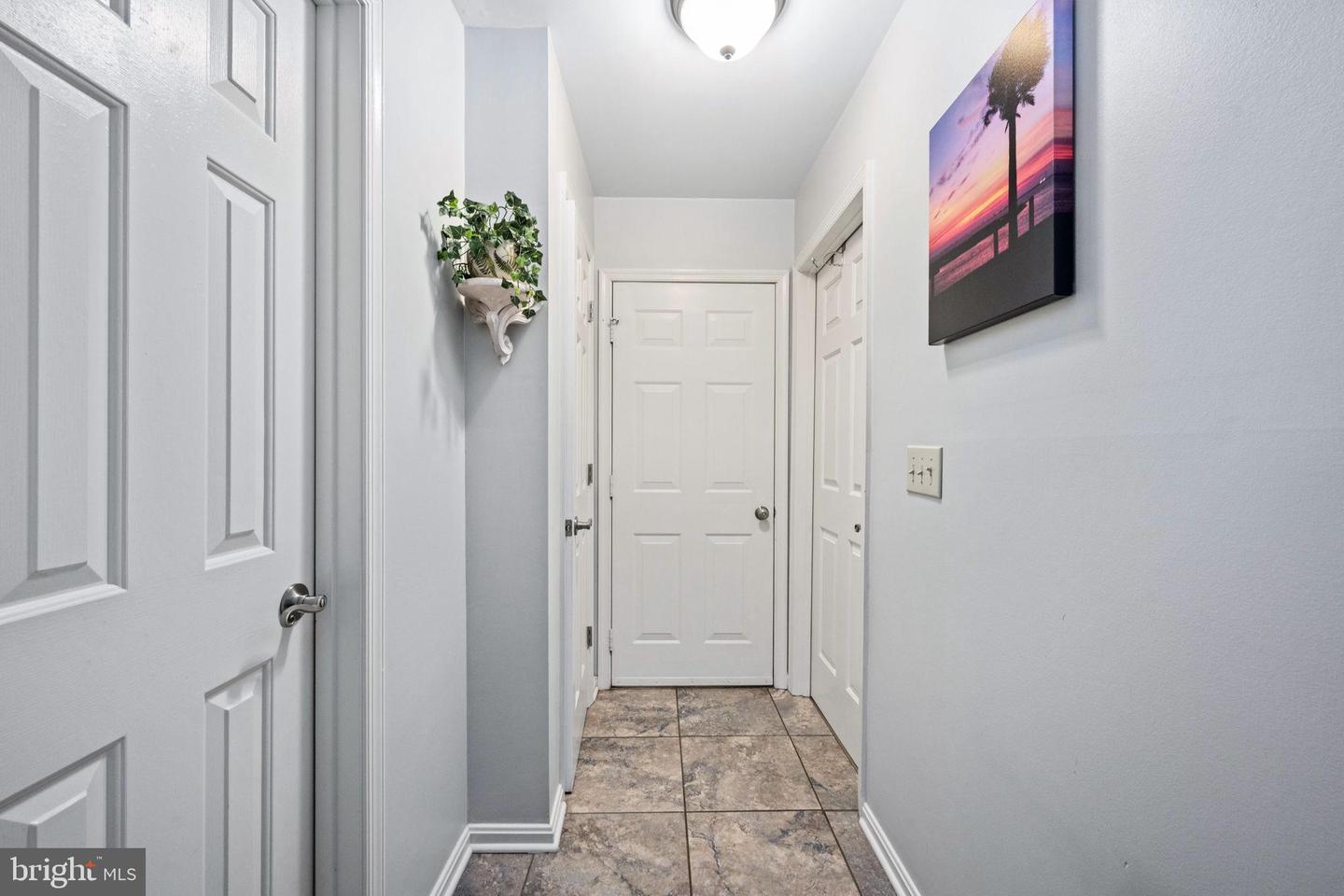 606 STONEWALL LN, FREDERICKSBURG, Virginia 22407, 3 Bedrooms Bedrooms, 10 Rooms Rooms,2 BathroomsBathrooms,Residential,For sale,606 STONEWALL LN,VASP2035904 MLS # VASP2035904
