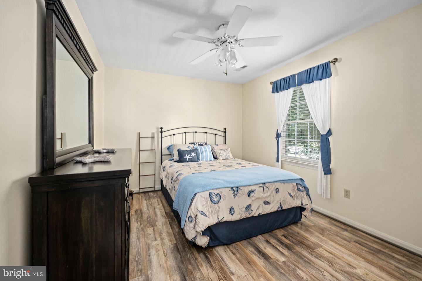 606 STONEWALL LN, FREDERICKSBURG, Virginia 22407, 3 Bedrooms Bedrooms, 10 Rooms Rooms,2 BathroomsBathrooms,Residential,For sale,606 STONEWALL LN,VASP2035904 MLS # VASP2035904