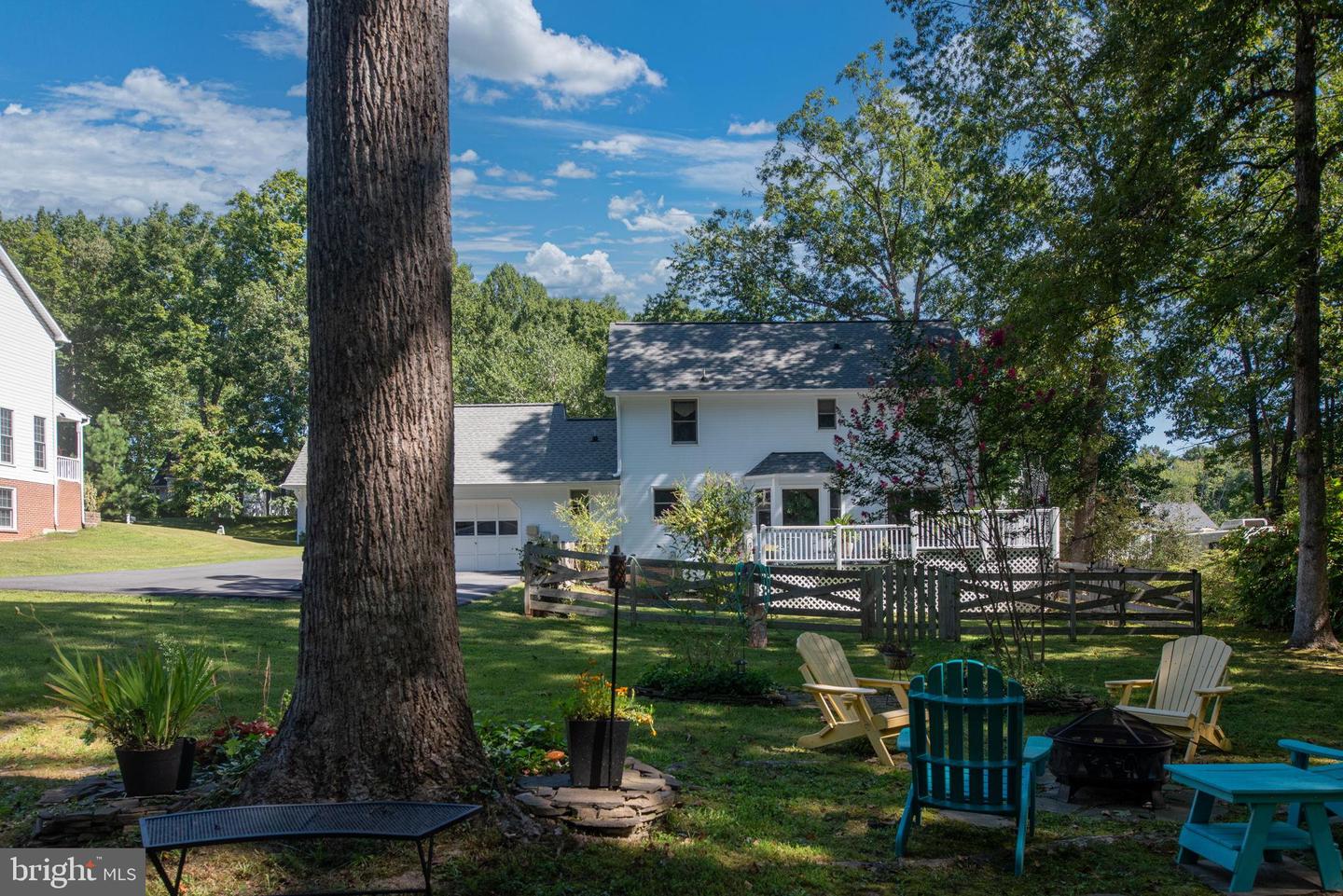606 STONEWALL LN, FREDERICKSBURG, Virginia 22407, 3 Bedrooms Bedrooms, 10 Rooms Rooms,2 BathroomsBathrooms,Residential,For sale,606 STONEWALL LN,VASP2035904 MLS # VASP2035904