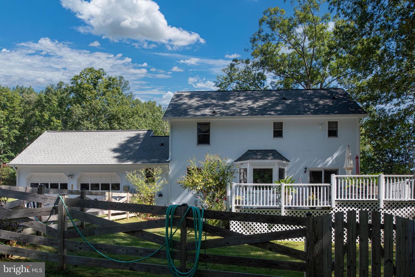 606 STONEWALL LN, FREDERICKSBURG, Virginia 22407, 3 Bedrooms Bedrooms, 10 Rooms Rooms,2 BathroomsBathrooms,Residential,For sale,606 STONEWALL LN,VASP2035904 MLS # VASP2035904