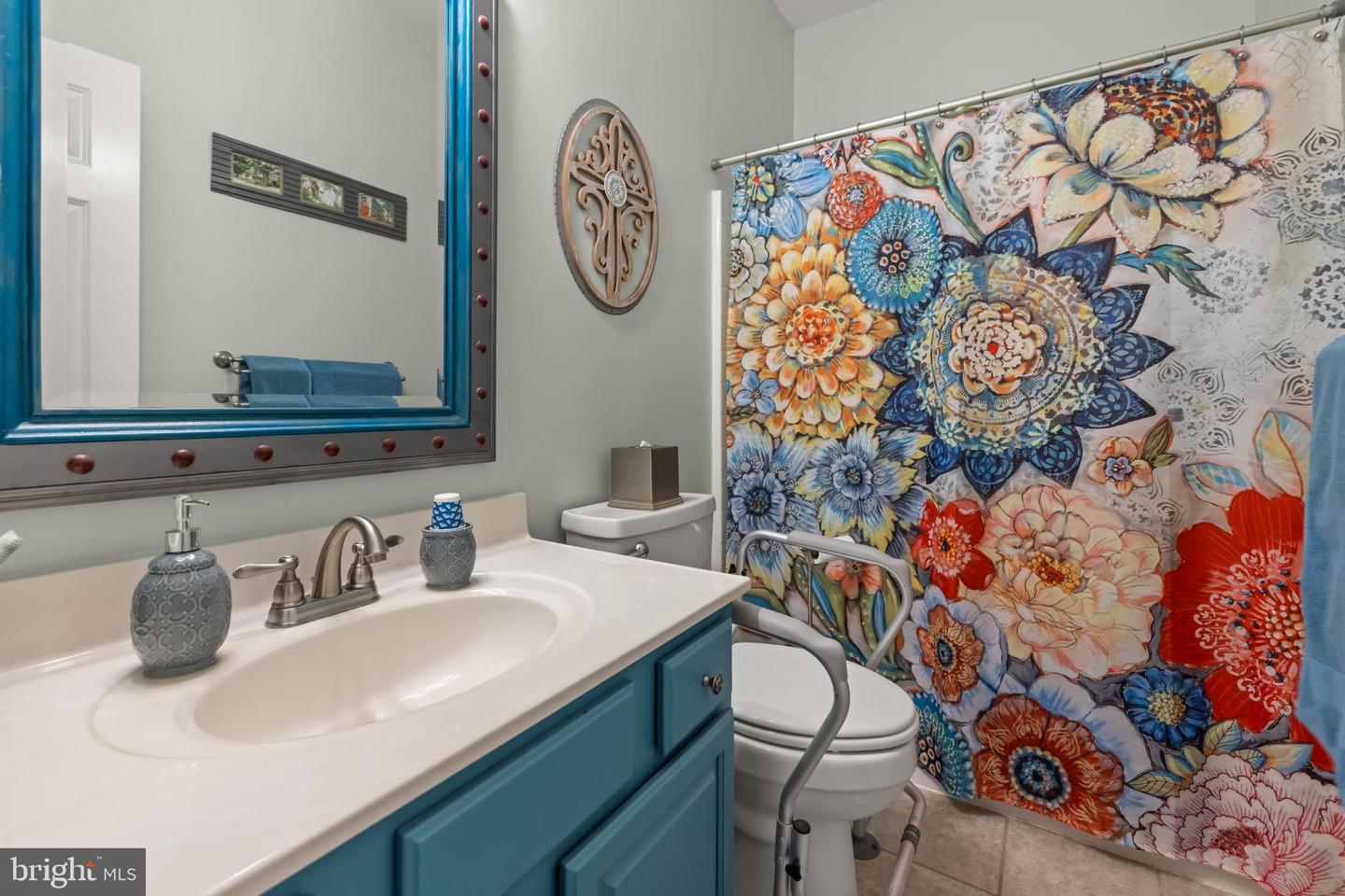 2723 WINDWOOD DR, WINCHESTER, Virginia 22601, 3 Bedrooms Bedrooms, ,3 BathroomsBathrooms,Residential,For sale,2723 WINDWOOD DR,VAWI2008994 MLS # VAWI2008994