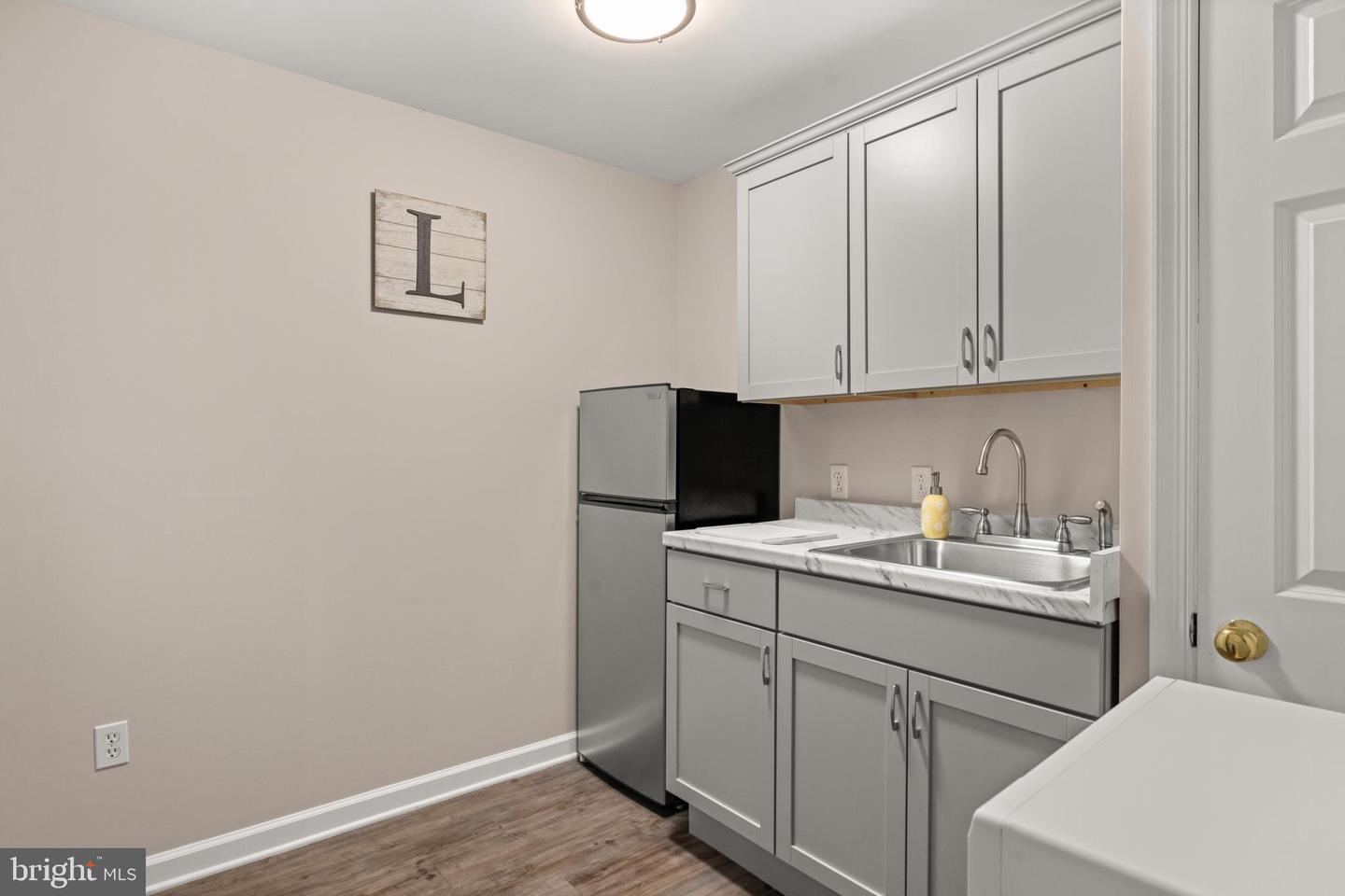 2723 WINDWOOD DR, WINCHESTER, Virginia 22601, 3 Bedrooms Bedrooms, ,3 BathroomsBathrooms,Residential,For sale,2723 WINDWOOD DR,VAWI2008994 MLS # VAWI2008994