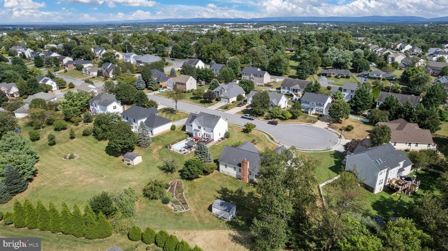 2723 WINDWOOD DR, WINCHESTER, Virginia 22601, 3 Bedrooms Bedrooms, ,3 BathroomsBathrooms,Residential,For sale,2723 WINDWOOD DR,VAWI2008994 MLS # VAWI2008994