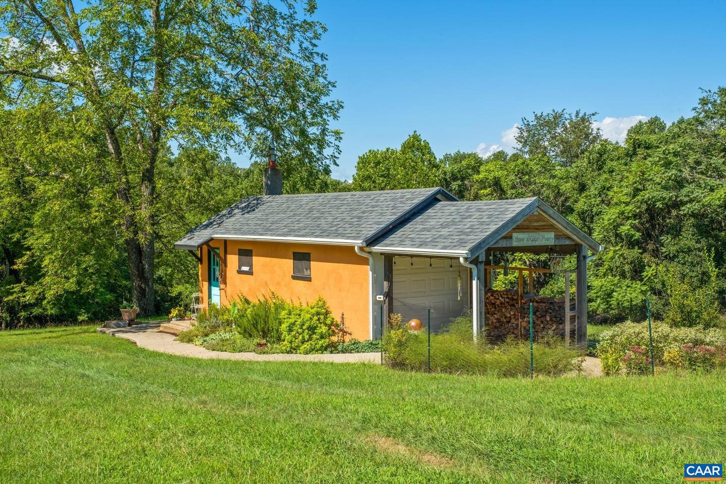 16334 BURNLEY RD, BARBOURSVILLE, Virginia 22923, 5 Bedrooms Bedrooms, ,4 BathroomsBathrooms,Residential,For sale,16334 BURNLEY RD,668406 MLS # 668406