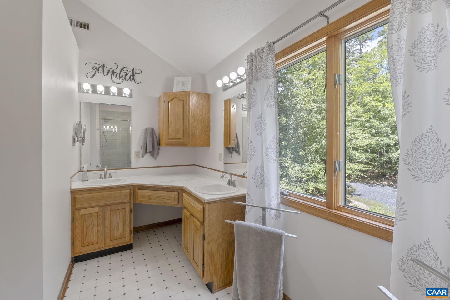1642 BRANCH RD, SCOTTSVILLE, Virginia 24590, 3 Bedrooms Bedrooms, ,2 BathroomsBathrooms,Residential,For sale,1642 BRANCH RD,668411 MLS # 668411