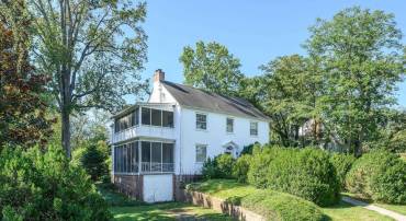 108 BOLLINGWOOD RD, CHARLOTTESVILLE, Virginia 22903, 4 Bedrooms Bedrooms, ,4 BathroomsBathrooms,Residential,For sale,108 BOLLINGWOOD RD,668413 MLS # 668413