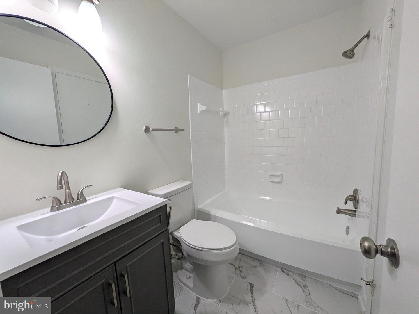 7689 SHEFFIELD VILLAGE LN, LORTON, Virginia 22079, 3 Bedrooms Bedrooms, 5 Rooms Rooms,1 BathroomBathrooms,Residential,For sale,7689 SHEFFIELD VILLAGE LN,VAFX2264220 MLS # VAFX2264220