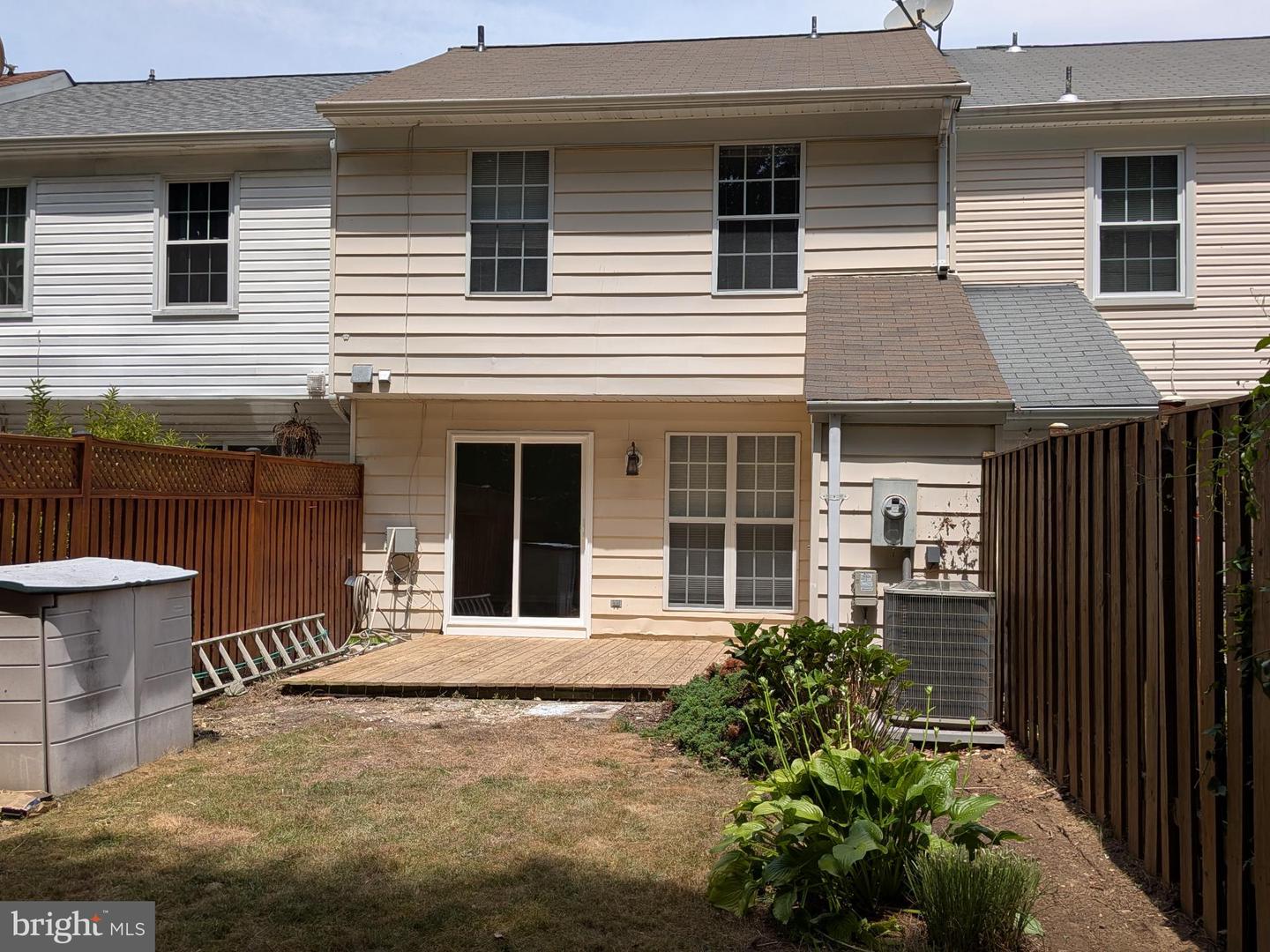7689 SHEFFIELD VILLAGE LN, LORTON, Virginia 22079, 3 Bedrooms Bedrooms, 5 Rooms Rooms,1 BathroomBathrooms,Residential,For sale,7689 SHEFFIELD VILLAGE LN,VAFX2264220 MLS # VAFX2264220