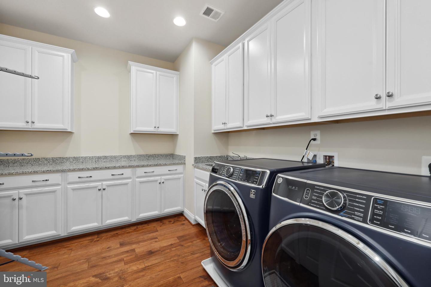 19027 TELEGRAPH SPRINGS RD, PURCELLVILLE, Virginia 20132, 6 Bedrooms Bedrooms, ,6 BathroomsBathrooms,Residential,For sale,19027 TELEGRAPH SPRINGS RD,VALO2105760 MLS # VALO2105760