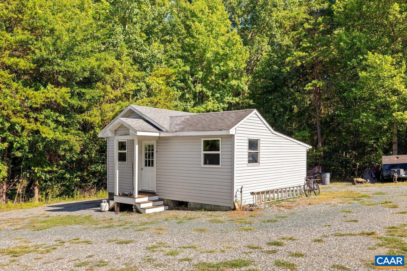2126 WALDROP CHURCH RD, LOUISA, Virginia 23093, 4 Bedrooms Bedrooms, ,3 BathroomsBathrooms,Residential,For sale,2126 WALDROP CHURCH RD,668419 MLS # 668419