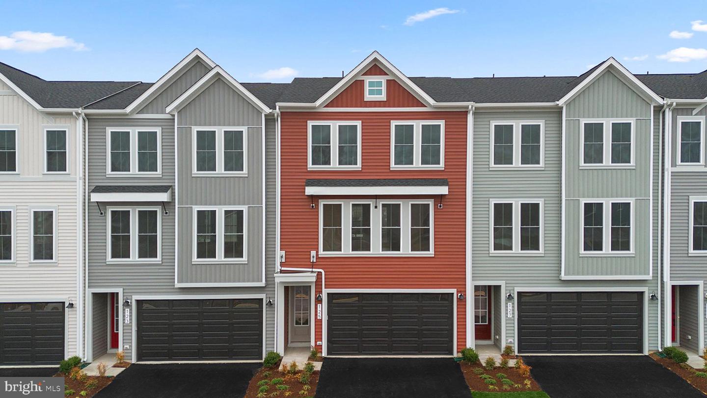 125 GALAXY PL, STEPHENSON, Virginia 22656, 3 Bedrooms Bedrooms, ,2 BathroomsBathrooms,Residential,For sale,125 GALAXY PL,VAFV2036486 MLS # VAFV2036486