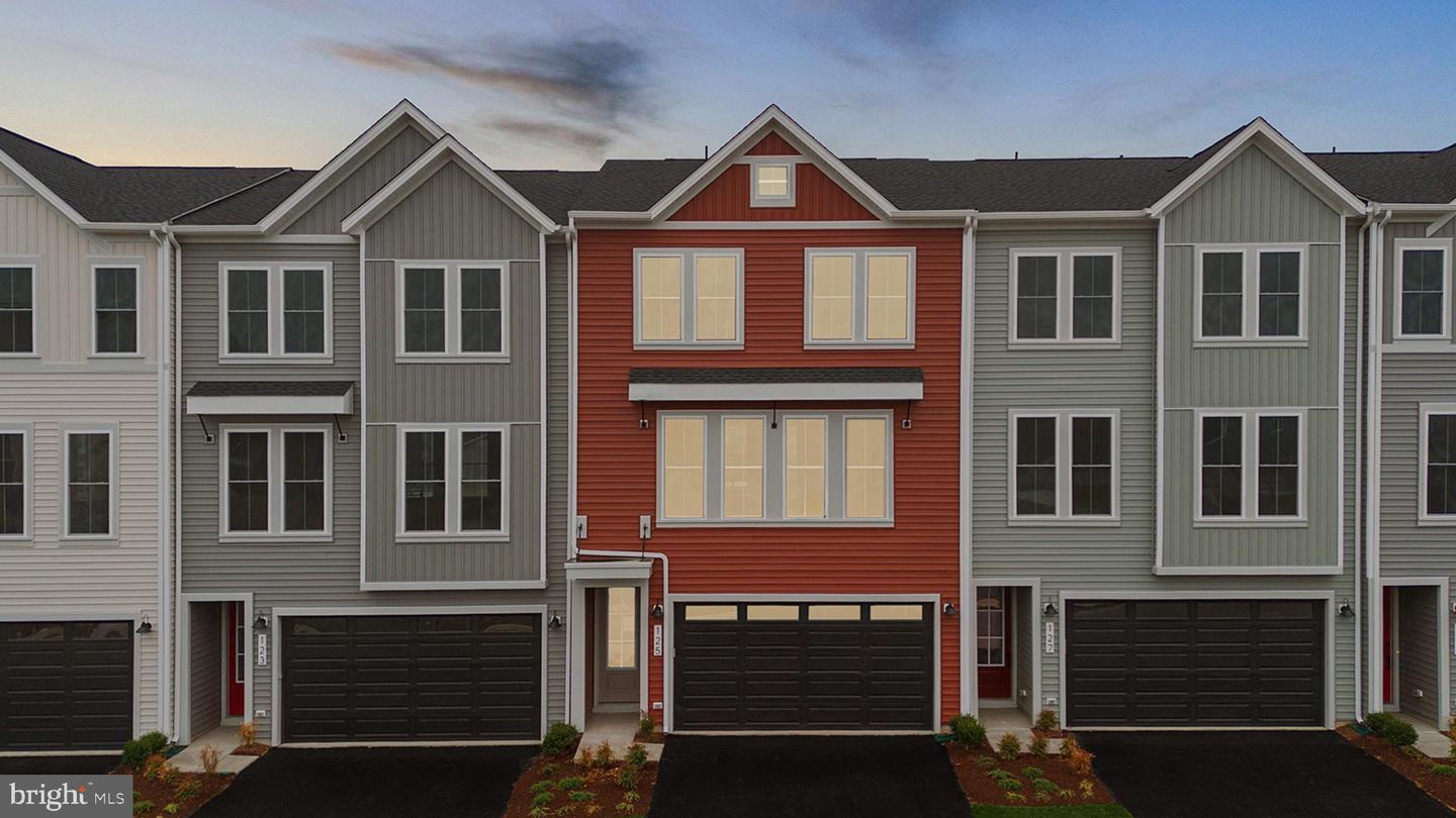 125 GALAXY PL, STEPHENSON, Virginia 22656, 3 Bedrooms Bedrooms, ,2 BathroomsBathrooms,Residential,For sale,125 GALAXY PL,VAFV2036486 MLS # VAFV2036486