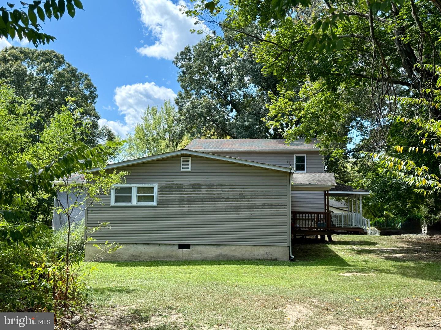 1 CARROLL DR, STAFFORD, Virginia 22554, 5 Bedrooms Bedrooms, 8 Rooms Rooms,3 BathroomsBathrooms,Residential,For sale,1 CARROLL DR,VAST2042256 MLS # VAST2042256