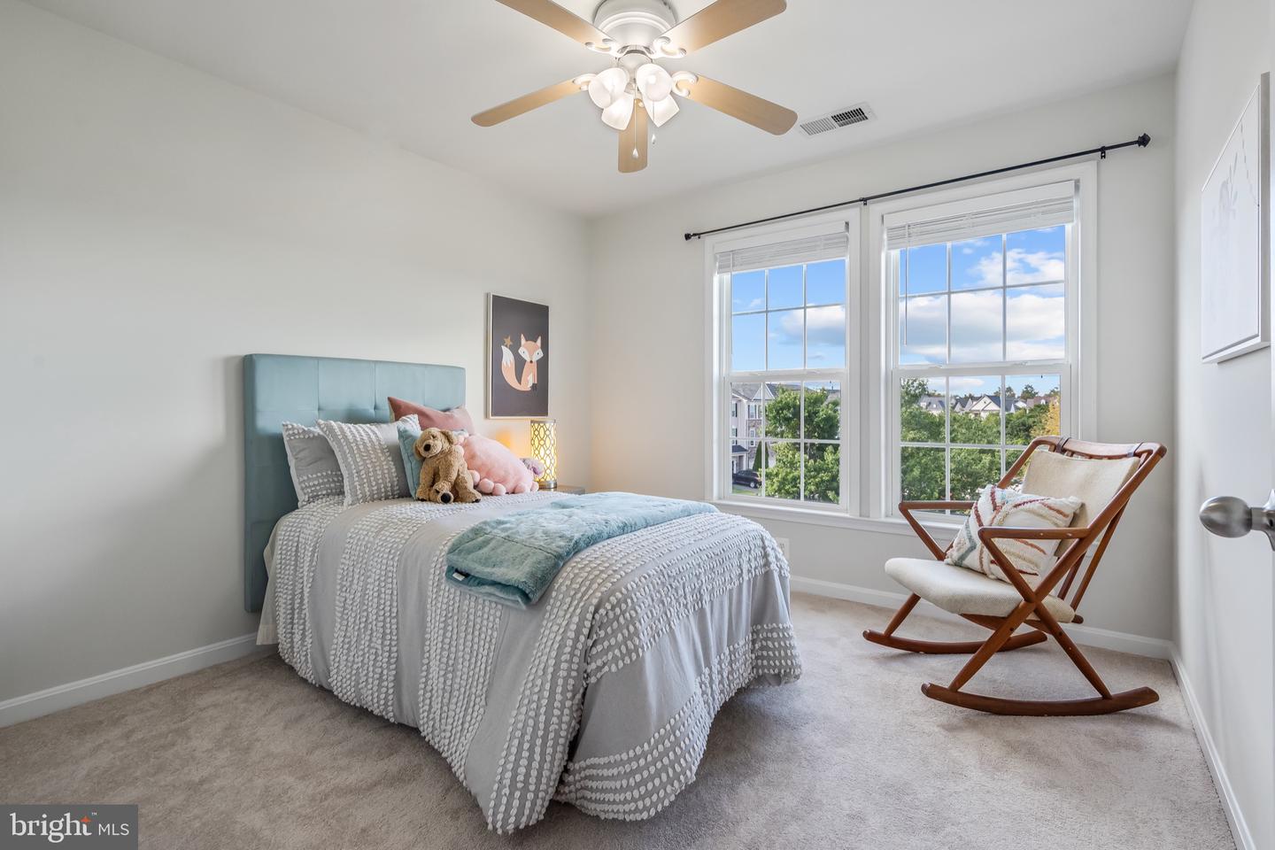 41925 POSSUMHAW TER, ALDIE, Virginia 20105, 4 Bedrooms Bedrooms, 8 Rooms Rooms,3 BathroomsBathrooms,Residential,For sale,41925 POSSUMHAW TER,VALO2105722 MLS # VALO2105722