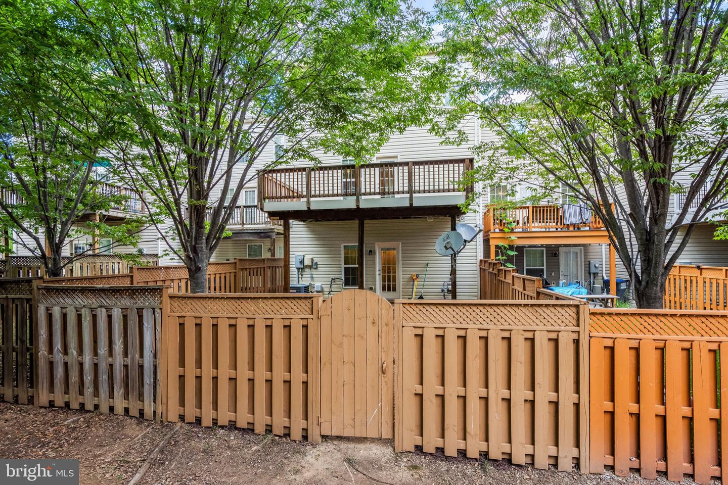 41925 POSSUMHAW TER, ALDIE, Virginia 20105, 4 Bedrooms Bedrooms, 8 Rooms Rooms,3 BathroomsBathrooms,Residential,For sale,41925 POSSUMHAW TER,VALO2105722 MLS # VALO2105722
