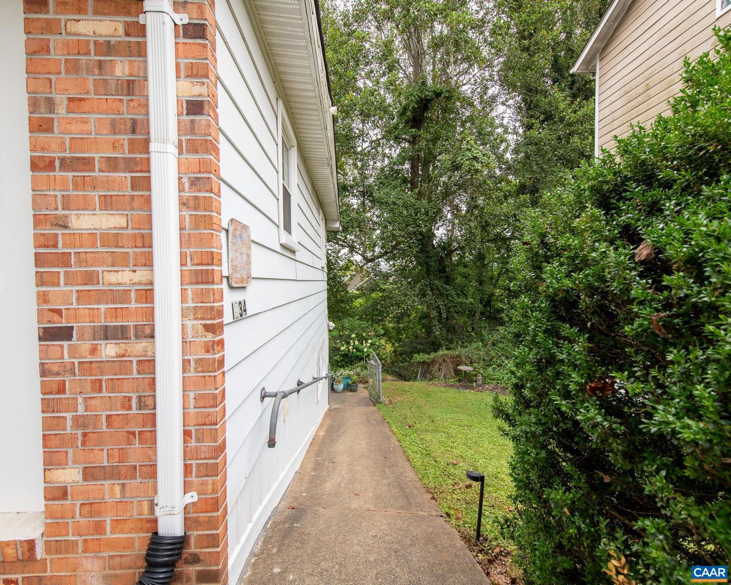 1234 HOLMES AVE, CHARLOTTESVILLE, Virginia 22901, 4 Bedrooms Bedrooms, ,2 BathroomsBathrooms,Residential,For sale,1234 HOLMES AVE,668404 MLS # 668404