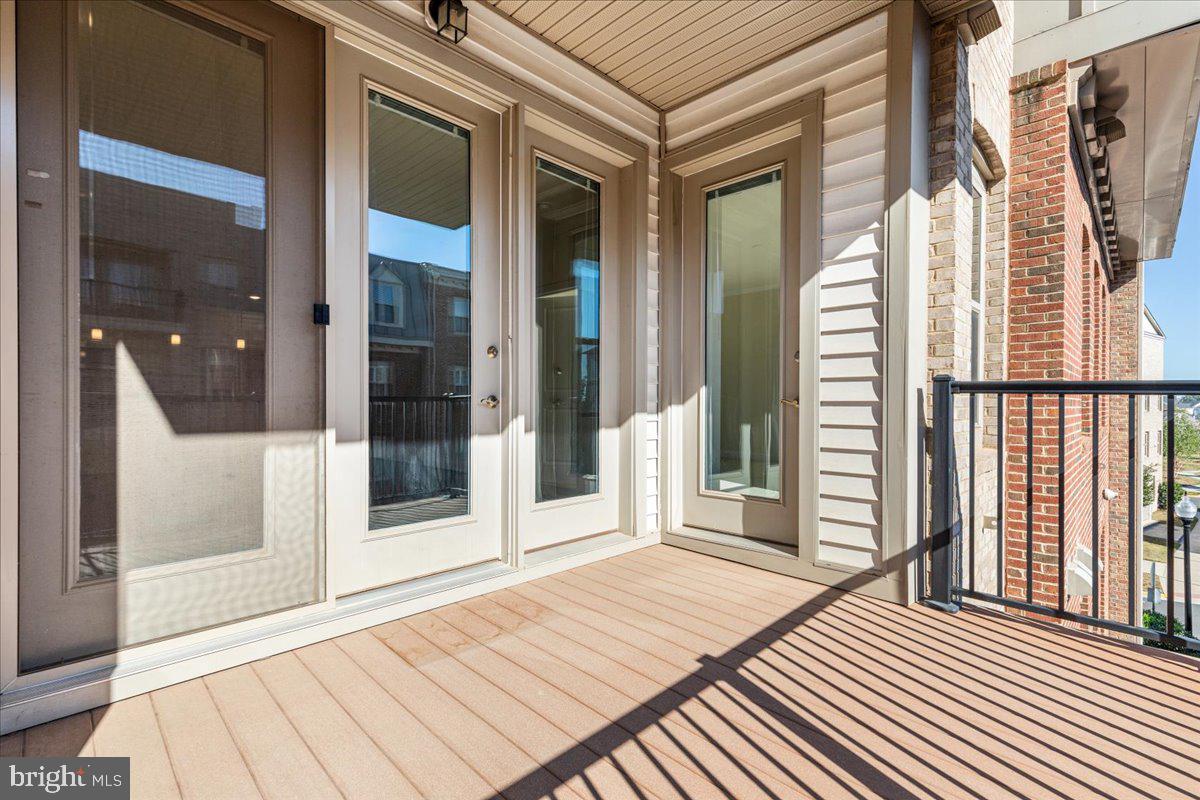 23631 HAVELOCK WALK TER #313, ASHBURN, Virginia 20148, 2 Bedrooms Bedrooms, ,2 BathroomsBathrooms,Residential,For sale,23631 HAVELOCK WALK TER #313,VALO2105582 MLS # VALO2105582