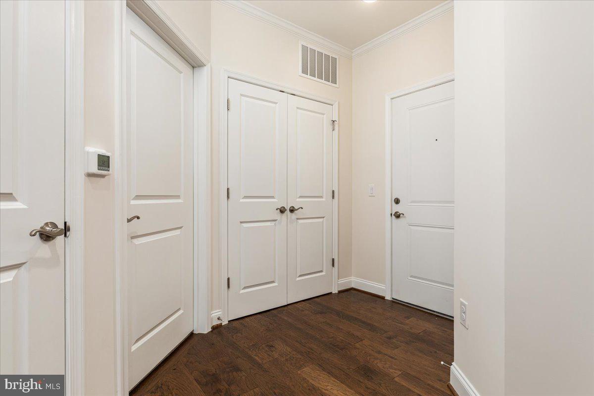 23631 HAVELOCK WALK TER #313, ASHBURN, Virginia 20148, 2 Bedrooms Bedrooms, ,2 BathroomsBathrooms,Residential,For sale,23631 HAVELOCK WALK TER #313,VALO2105582 MLS # VALO2105582