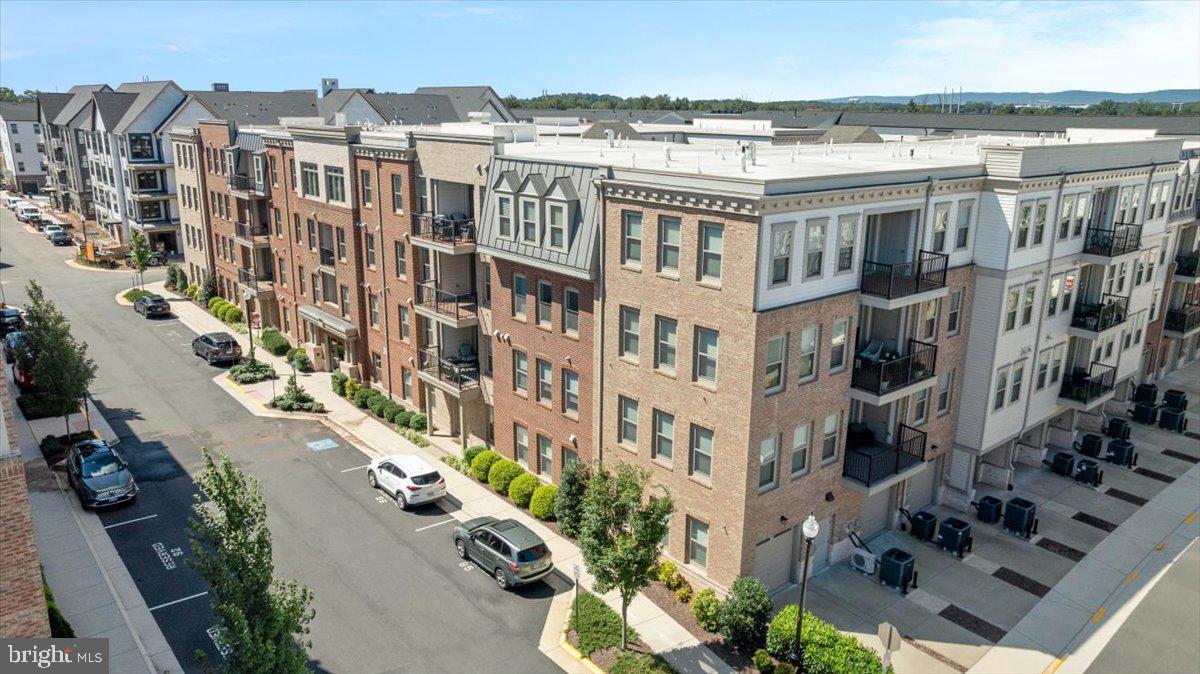 23631 HAVELOCK WALK TER #313, ASHBURN, Virginia 20148, 2 Bedrooms Bedrooms, ,2 BathroomsBathrooms,Residential,For sale,23631 HAVELOCK WALK TER #313,VALO2105582 MLS # VALO2105582