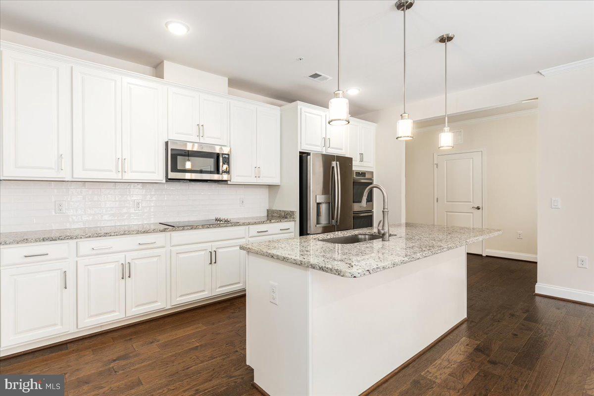 23631 HAVELOCK WALK TER #313, ASHBURN, Virginia 20148, 2 Bedrooms Bedrooms, ,2 BathroomsBathrooms,Residential,For sale,23631 HAVELOCK WALK TER #313,VALO2105582 MLS # VALO2105582
