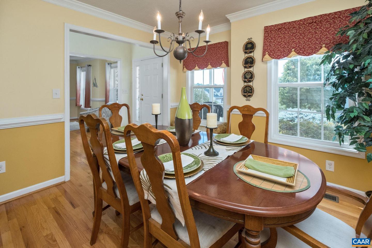 37 OXFORD RD, FISHERSVILLE, Virginia 22939, 5 Bedrooms Bedrooms, ,3 BathroomsBathrooms,Residential,For sale,37 OXFORD RD,668420 MLS # 668420