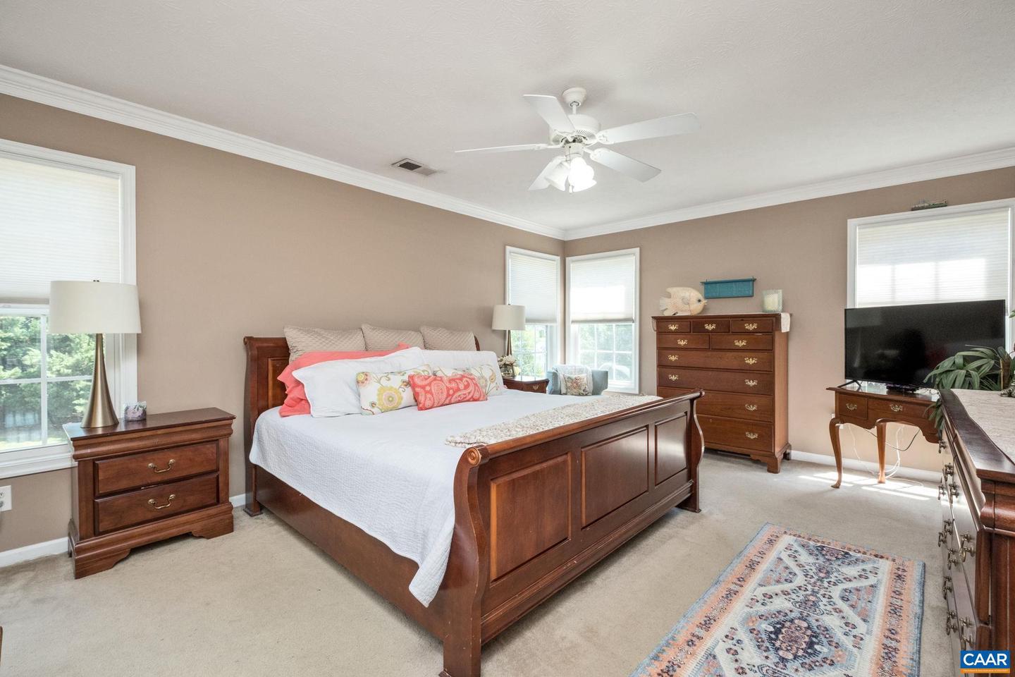 37 OXFORD RD, FISHERSVILLE, Virginia 22939, 5 Bedrooms Bedrooms, ,3 BathroomsBathrooms,Residential,For sale,37 OXFORD RD,668420 MLS # 668420