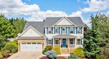 37 OXFORD RD, FISHERSVILLE, Virginia 22939, 5 Bedrooms Bedrooms, ,3 BathroomsBathrooms,Residential,For sale,37 OXFORD RD,668420 MLS # 668420