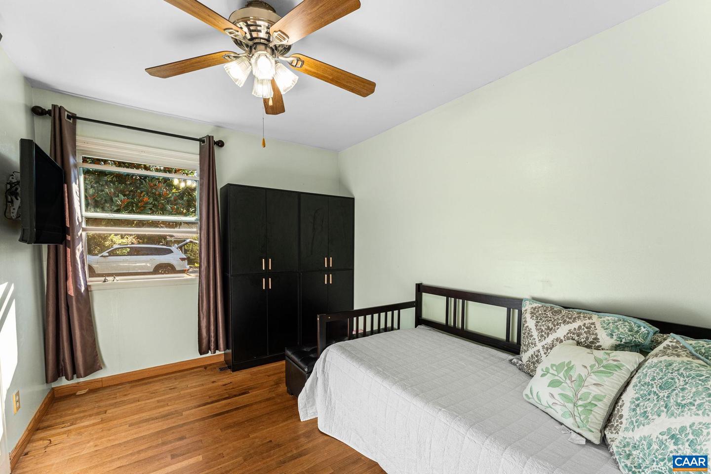 2225 WILLIAMSBURG RD, CHARLOTTESVILLE, Virginia 22901, 3 Bedrooms Bedrooms, ,1 BathroomBathrooms,Residential,For sale,2225 WILLIAMSBURG RD,668422 MLS # 668422