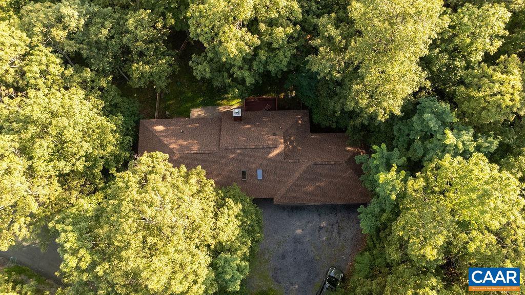 18 GRASSY OVERLOOK, WINTERGREEN, Virginia 22967, 2 Bedrooms Bedrooms, ,2 BathroomsBathrooms,Residential,For sale,18 GRASSY OVERLOOK,668424 MLS # 668424