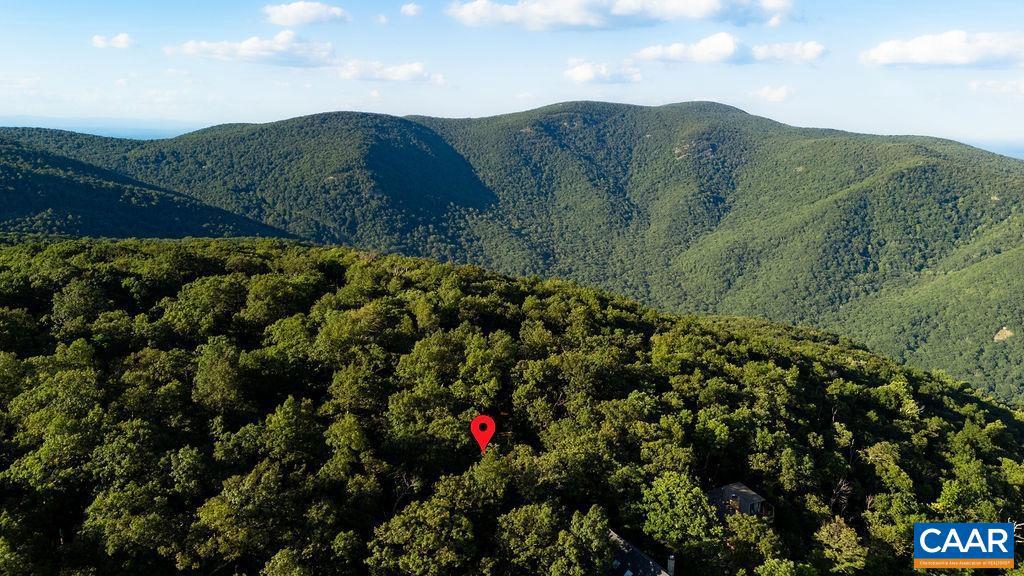 18 GRASSY OVERLOOK, WINTERGREEN, Virginia 22967, 2 Bedrooms Bedrooms, ,2 BathroomsBathrooms,Residential,For sale,18 GRASSY OVERLOOK,668424 MLS # 668424