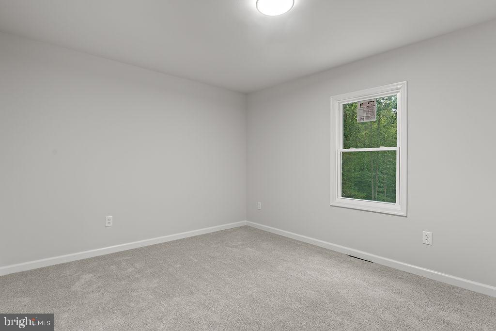9 COLYER RD, FREDERICKSBURG, Virginia 22406, 3 Bedrooms Bedrooms, ,2 BathroomsBathrooms,Residential,For sale,9 COLYER RD,VAST2042284 MLS # VAST2042284