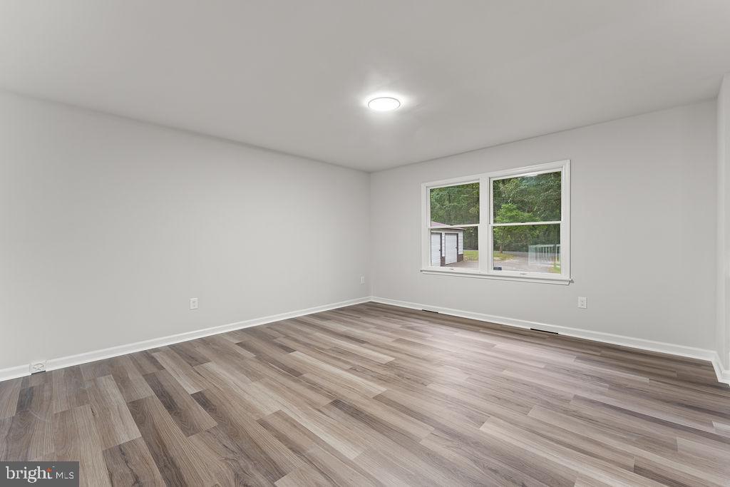 9 COLYER RD, FREDERICKSBURG, Virginia 22406, 3 Bedrooms Bedrooms, ,2 BathroomsBathrooms,Residential,For sale,9 COLYER RD,VAST2042284 MLS # VAST2042284