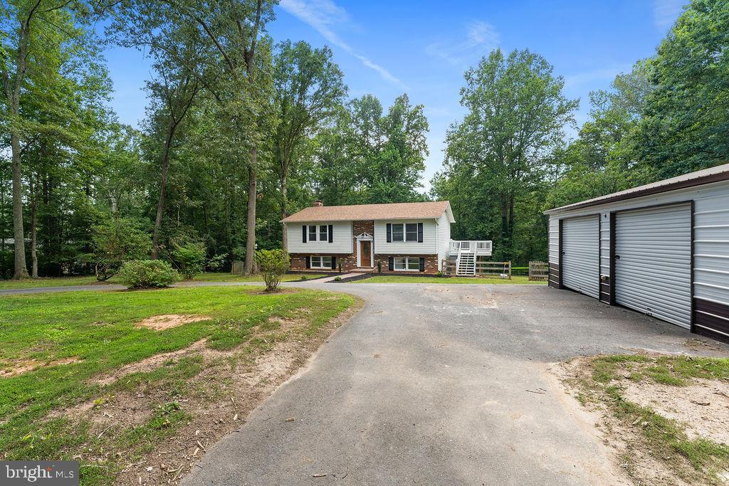 9 COLYER RD, FREDERICKSBURG, Virginia 22406, 3 Bedrooms Bedrooms, ,2 BathroomsBathrooms,Residential,For sale,9 COLYER RD,VAST2042284 MLS # VAST2042284