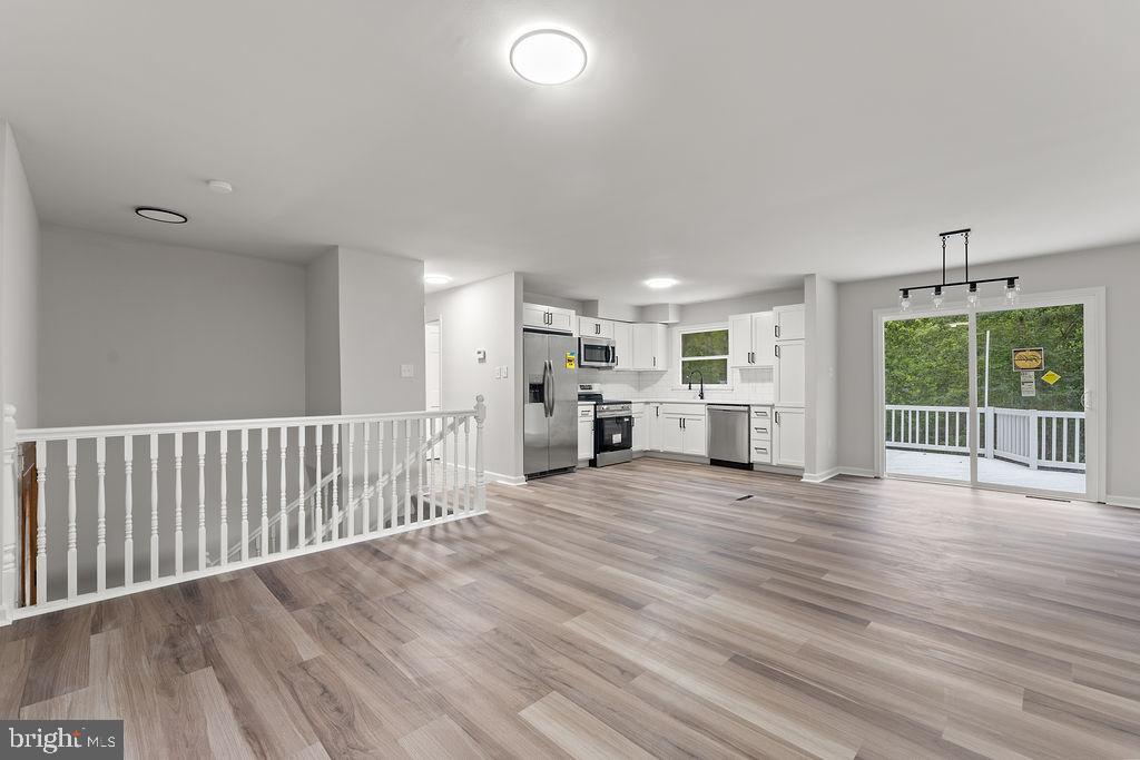 9 COLYER RD, FREDERICKSBURG, Virginia 22406, 3 Bedrooms Bedrooms, ,2 BathroomsBathrooms,Residential,For sale,9 COLYER RD,VAST2042284 MLS # VAST2042284