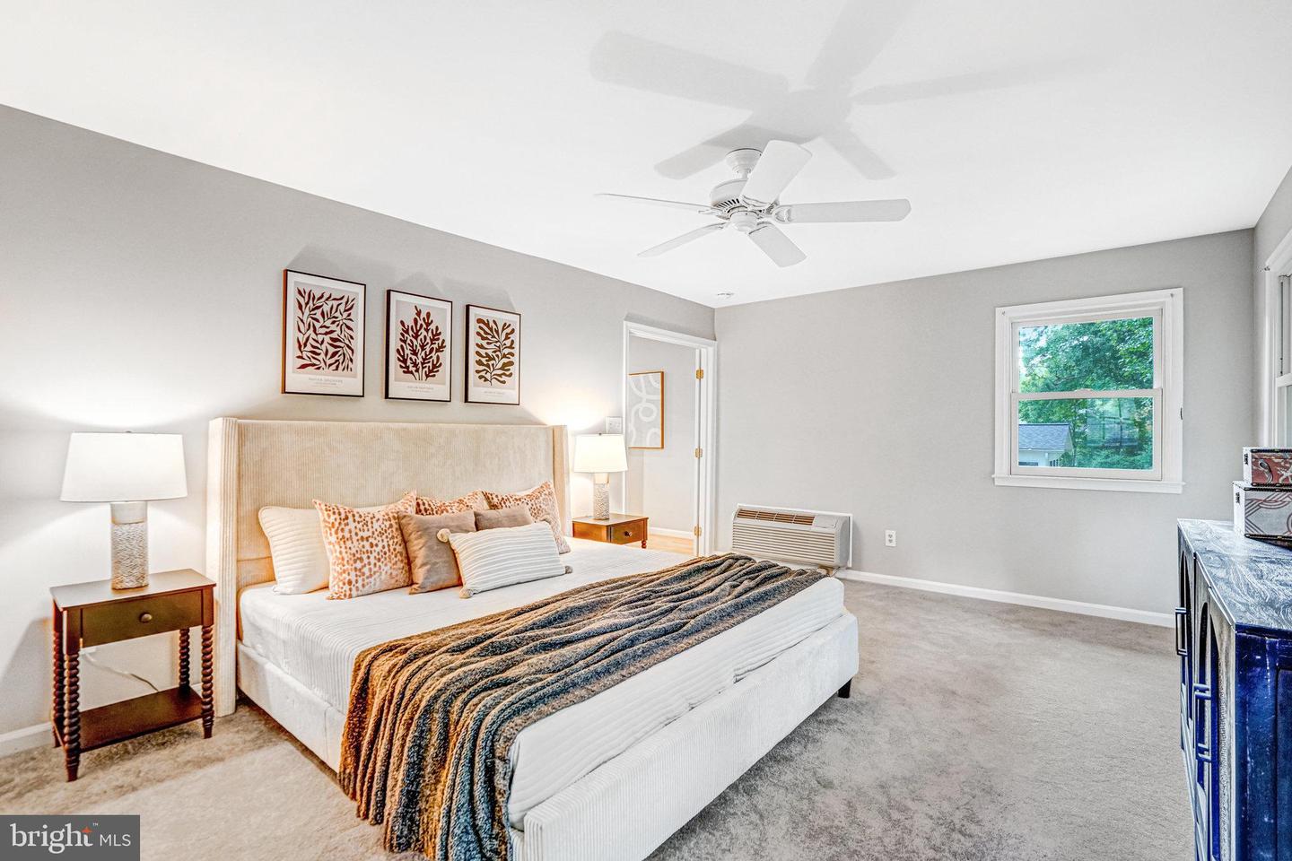 8402 CAMDEN ST, ALEXANDRIA, Virginia 22308, 4 Bedrooms Bedrooms, ,2 BathroomsBathrooms,Residential,For sale,8402 CAMDEN ST,VAFX2229364 MLS # VAFX2229364