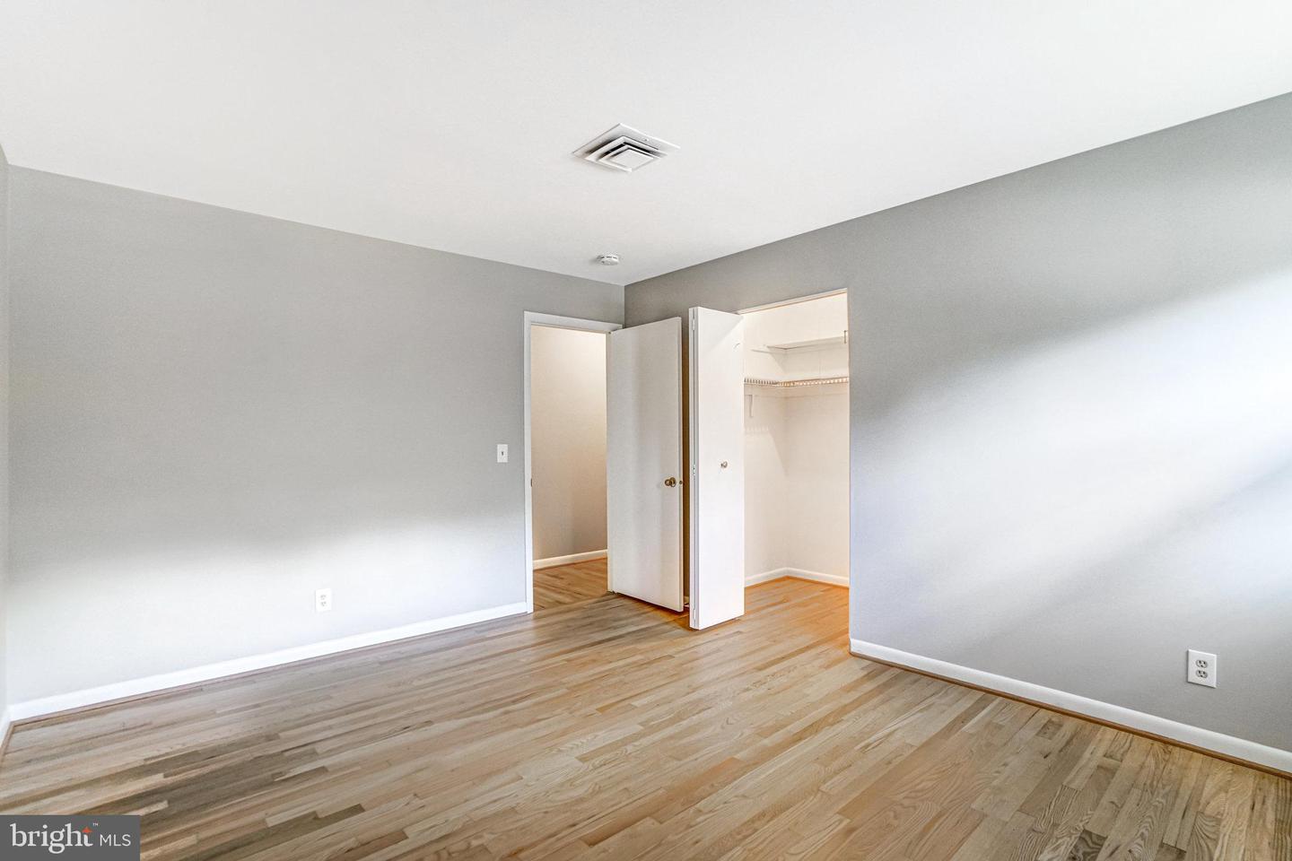 8402 CAMDEN ST, ALEXANDRIA, Virginia 22308, 4 Bedrooms Bedrooms, ,2 BathroomsBathrooms,Residential,For sale,8402 CAMDEN ST,VAFX2229364 MLS # VAFX2229364