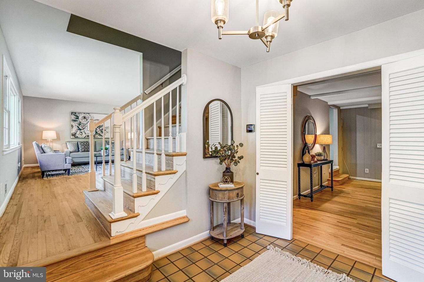 8402 CAMDEN ST, ALEXANDRIA, Virginia 22308, 4 Bedrooms Bedrooms, ,2 BathroomsBathrooms,Residential,For sale,8402 CAMDEN ST,VAFX2229364 MLS # VAFX2229364