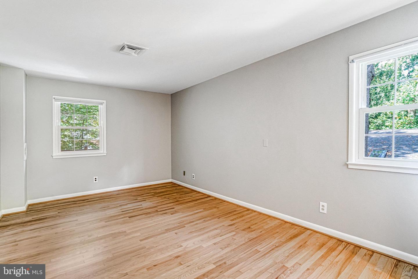 8402 CAMDEN ST, ALEXANDRIA, Virginia 22308, 4 Bedrooms Bedrooms, ,2 BathroomsBathrooms,Residential,For sale,8402 CAMDEN ST,VAFX2229364 MLS # VAFX2229364
