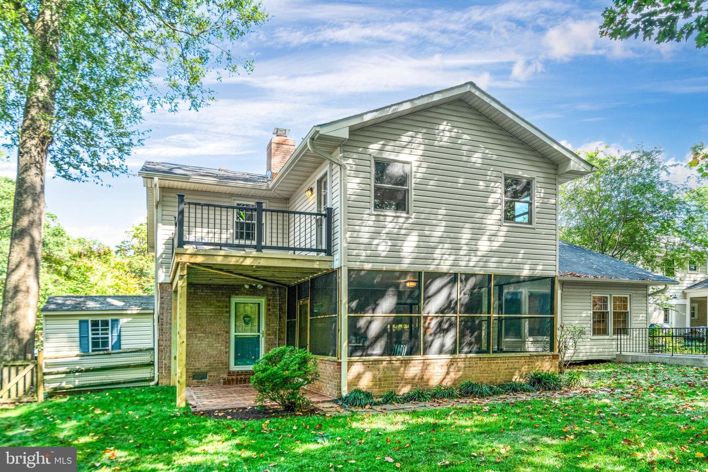 8402 CAMDEN ST, ALEXANDRIA, Virginia 22308, 4 Bedrooms Bedrooms, ,2 BathroomsBathrooms,Residential,For sale,8402 CAMDEN ST,VAFX2229364 MLS # VAFX2229364