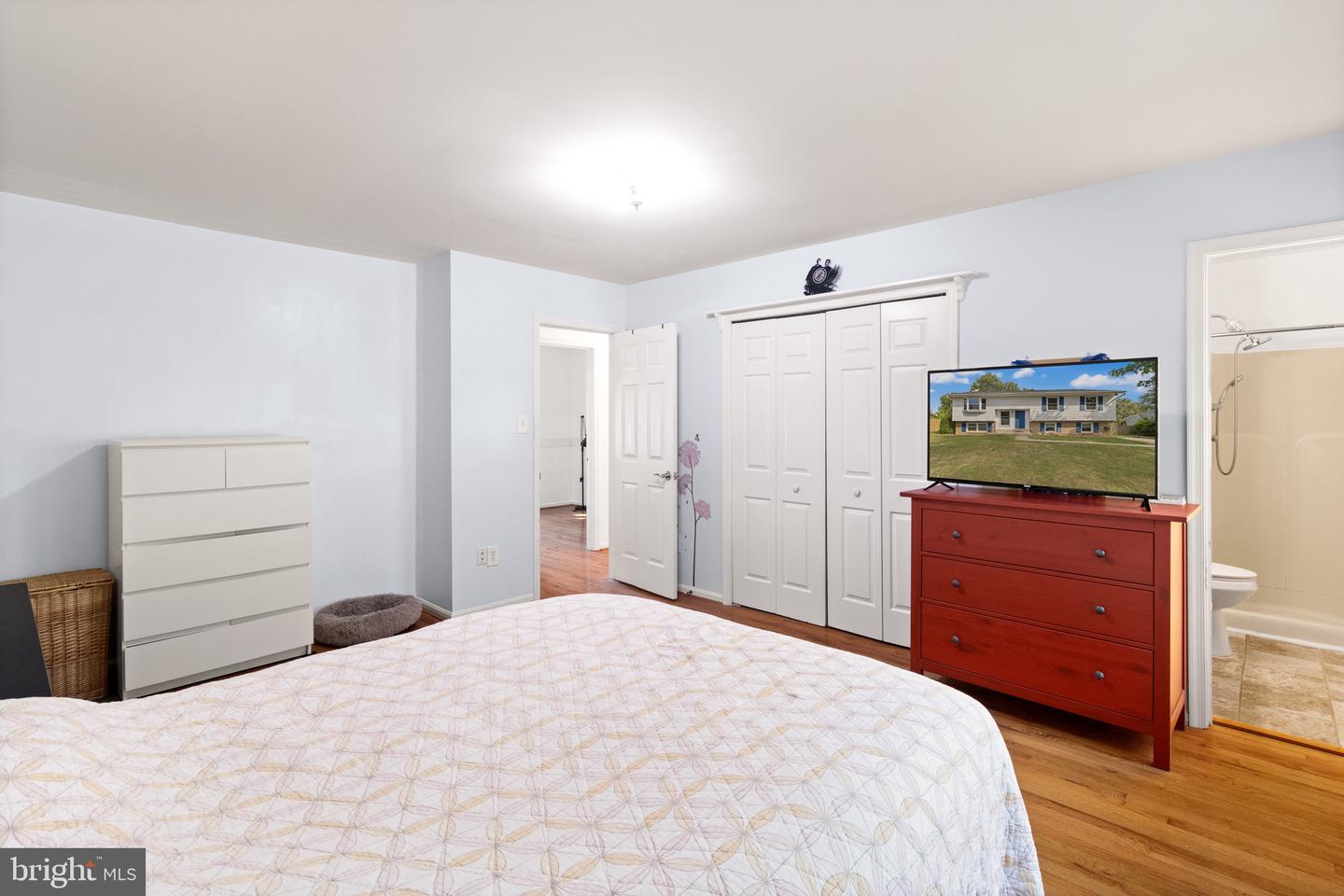 1328 APRIL WAY, HERNDON, Virginia 20170, 5 Bedrooms Bedrooms, ,3 BathroomsBathrooms,Residential,For sale,1328 APRIL WAY,VAFX2235044 MLS # VAFX2235044