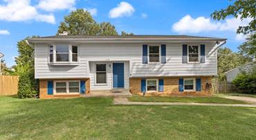 1328 APRIL WAY, HERNDON, Virginia 20170, 5 Bedrooms Bedrooms, ,3 BathroomsBathrooms,Residential,For sale,1328 APRIL WAY,VAFX2235044 MLS # VAFX2235044