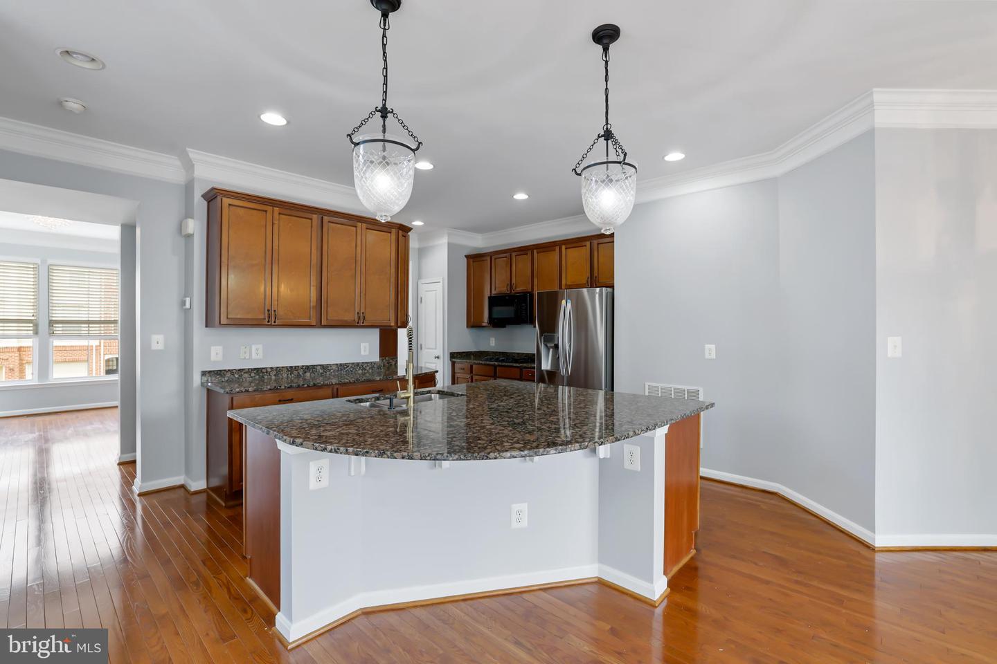23462 TWIN FALLS TER, ASHBURN, Virginia 20148, 4 Bedrooms Bedrooms, ,3 BathroomsBathrooms,Residential,For sale,23462 TWIN FALLS TER,VALO2097148 MLS # VALO2097148