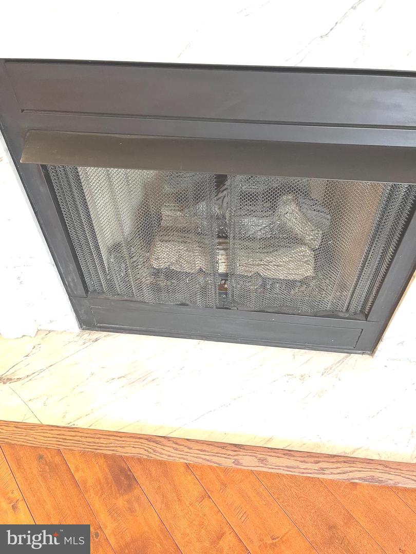 2720 BELLFOREST CT #201, VIENNA, Virginia 22180, 1 Bedroom Bedrooms, ,1 BathroomBathrooms,Residential,For sale,2720 BELLFOREST CT #201,VAFX2243982 MLS # VAFX2243982