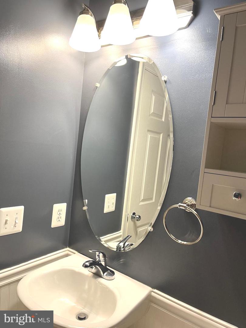 2720 BELLFOREST CT #201, VIENNA, Virginia 22180, 1 Bedroom Bedrooms, ,1 BathroomBathrooms,Residential,For sale,2720 BELLFOREST CT #201,VAFX2243982 MLS # VAFX2243982