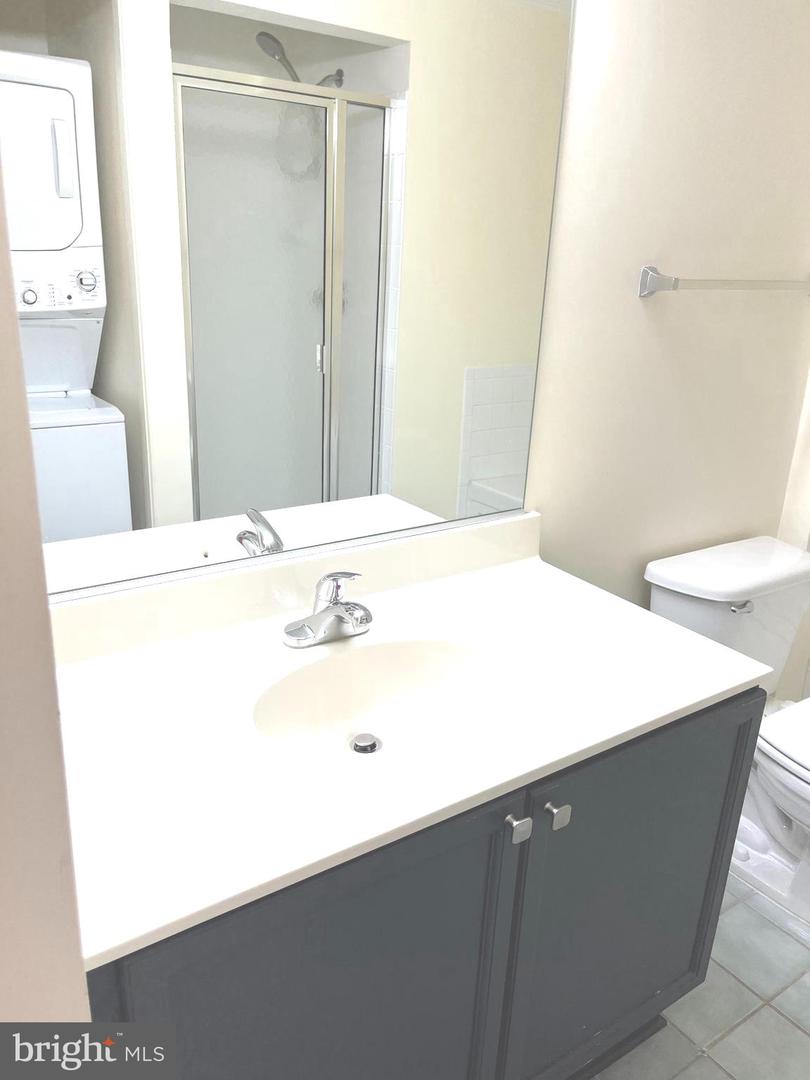2720 BELLFOREST CT #201, VIENNA, Virginia 22180, 1 Bedroom Bedrooms, ,1 BathroomBathrooms,Residential,For sale,2720 BELLFOREST CT #201,VAFX2243982 MLS # VAFX2243982